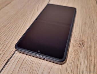 Oppo find n2 flip - 8