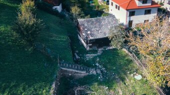 Pozemok so sadom na výstavbu dom v obci Kysak - 8