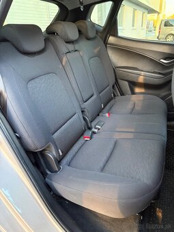 Hyundai IX20 2016 - 8