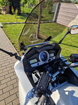 CBF1000F - 8
