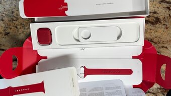 Apple Watch Series 7, GPS (Produkt) Red, 41 mm - 8