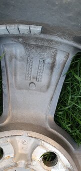 originál alu Toyota R17 + zimné pneu 215/60/17 - 8