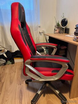 Herná stolička TRUST GTX - 8