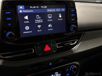 Hyundai i30 CW 1.5 T-GDi mHEV,,2022,40000km,LED,1.majiteľ - 8