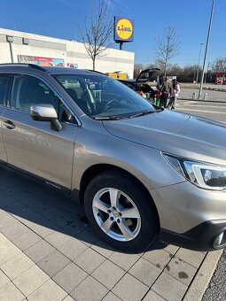 Subaru Outback 2.0 - 8