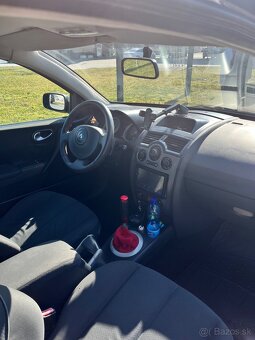 Renault Megane 2 - 8