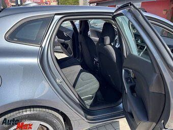 Volvo V40 D2 2.0L 120k Kinetic - 8