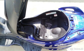 Suzuki Burgman 200, 13,5KW, r.v.2009 - 8
