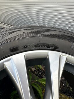 Preumatiky 235/55 R18 100H - 8