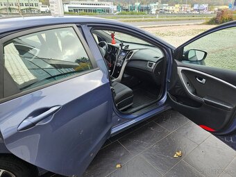 Hyundai i30 CW 1.6i CRDi 16V - 8