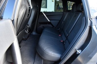 BMW iX xDrive40 PANORAMA ZÁRUKA SR DPH 2023 SOH - 98,5 % - 8