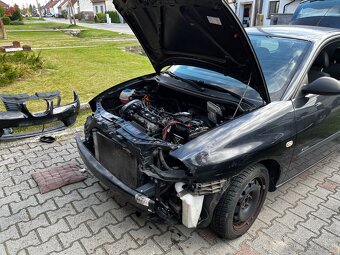 SEAT IBIZA 1.4i 16v 63kW - 8