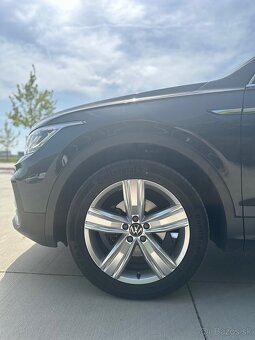 VW TIGUAN ELEGANCE 4MOTION DSG - 8