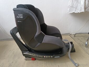 Britax Romer Dualfix M i size - 8