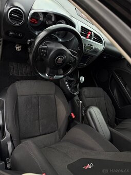 Predám SEAT Leon FR 2.0tdi 125kW - 8