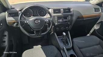 Volkswagen Jetta 2.0 TDI Business Highline DSG - 8