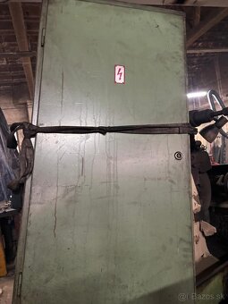 Hrotová bruska TOS BUA 31/1000 (8952) - 8