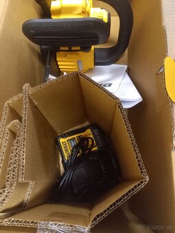 Aku nůžky Dewalt DCM563PB+pila Pila Dewalt DCM565P1 - 8