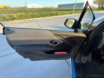 Elektrická BMW i3 - 8