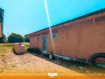 Novostavba 4i bungalovu č.2 na začiatku obce - 8