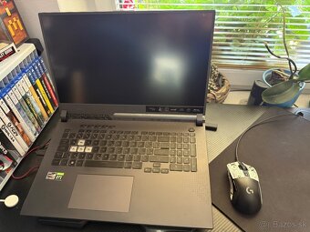 Asus rog strix g17 - 8