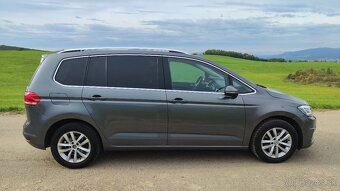 2017 Touran nový model, tsi 110kw,dsg 7st, top výbava - 8