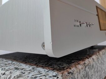 YBA Heritage MP100 D/A converte s XLR - 8