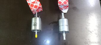 Vyrovnávacia nádobka chladiacej kvapaliny - 8