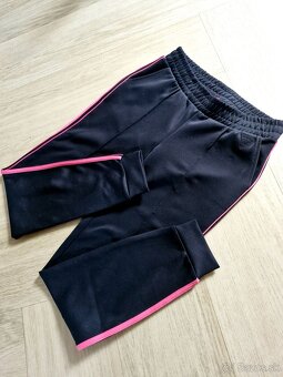 NOVE Guess nohavice, teplaky, sortky, kratase XS - M - 8