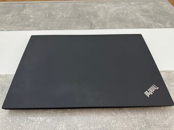 Lenovo ThinkPad T590 | i5 | 16/512GB | FHD dotyk |Windows 11 - 8