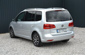 Volkswagen Touran 1.60 TDI , 1. majiteľ, Sr. voz, automat, 7 - 8