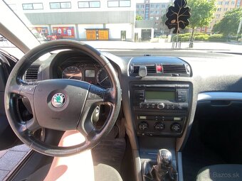 Škoda Octavia II Combi 1.9 TDI - 8