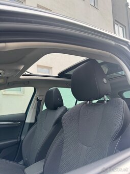 Rezervované Škoda Octavia MATRIX4 Combi 1.4 TSI iV Style DSG - 8