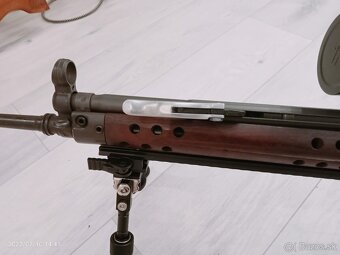 HK G3 A3 - 8