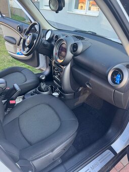 Mini Cooper Countryman 1.6 - 8