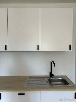 Kuchynská linka - 8