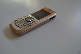 Nokia 2600c-2 Bežne užívaný stav Aj nová Nabíjačka - 8