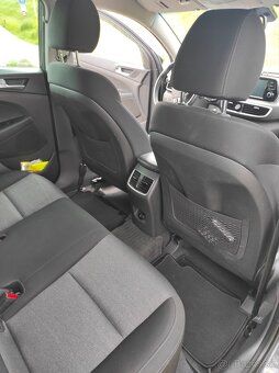 Hyundai Tuscon 1.6 - 8