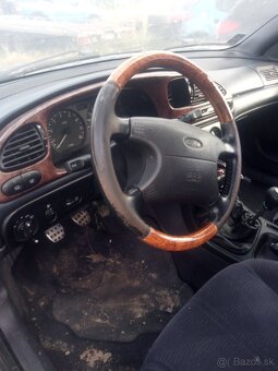 Predám Ford Mondeo combi mk1 2.5 v 6 125k w - 8