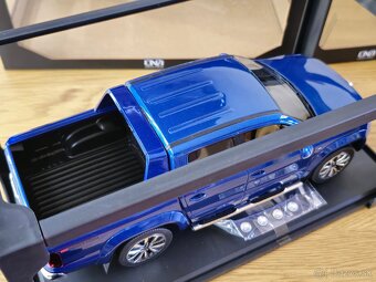 Volkswagen Amarok 1:18 DNA - 8