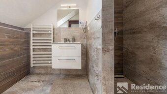 Na predaj jednospáľňové apartmány v Bešeňovej – len 100 m od - 8