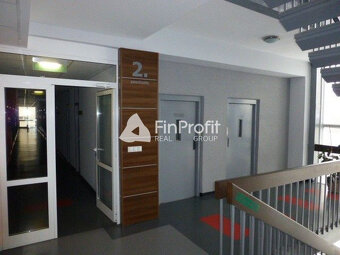 Kancelárske priestory s umývadlom - od 15 m2, Račianska ul. - 8