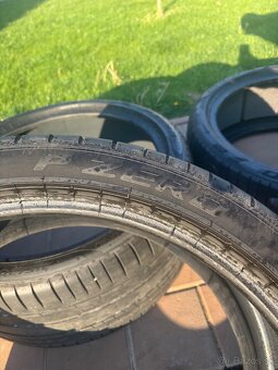 Pirelli Pzero 275/35 R22 a 315/30 R22 - 8
