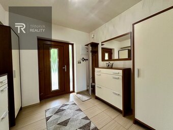 TRNAVA REALITY - Na predaj zariadený 5-izbový RD Leopoldov N - 8