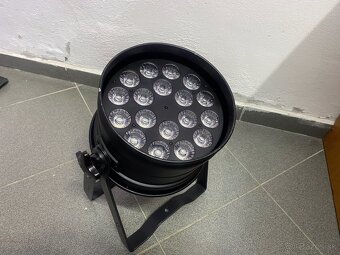 Led par 64 BPP210 18 x 12 W 4-v-1 LED diód - 8
