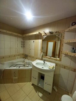 Investičná budova na podnikateľské účely – Holubyho - 8