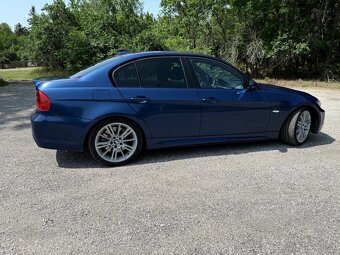 BMW E90 330d - 8
