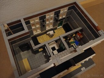 ZLAVA: Lego Radnica (Town Hall 10224) Lego Creator Expert - 8