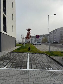 Prenájom 2izb bytu s vlastným parkovaním v novostavbe - 8