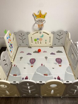 Detská ohrádka s podložkou - 8